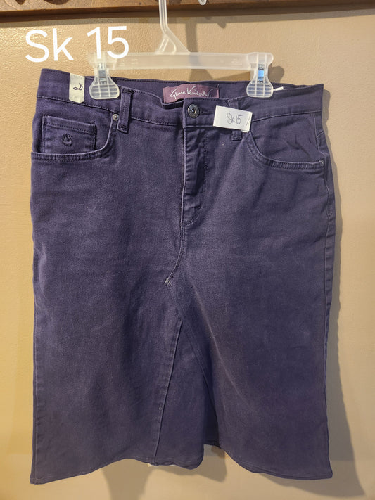 Skirt 15 Modest Skirt size Missy 8